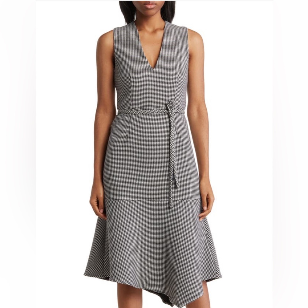 Maisie Bennet V neck dress
